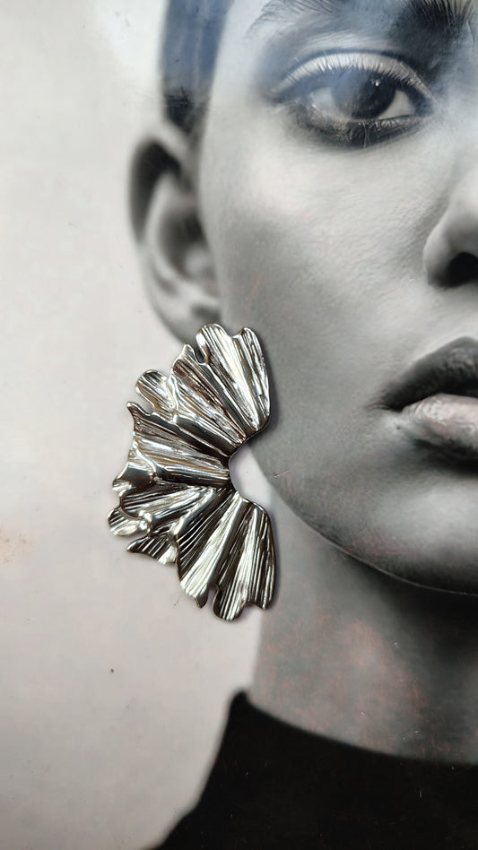 Orecchini lobo ventaglio martellato