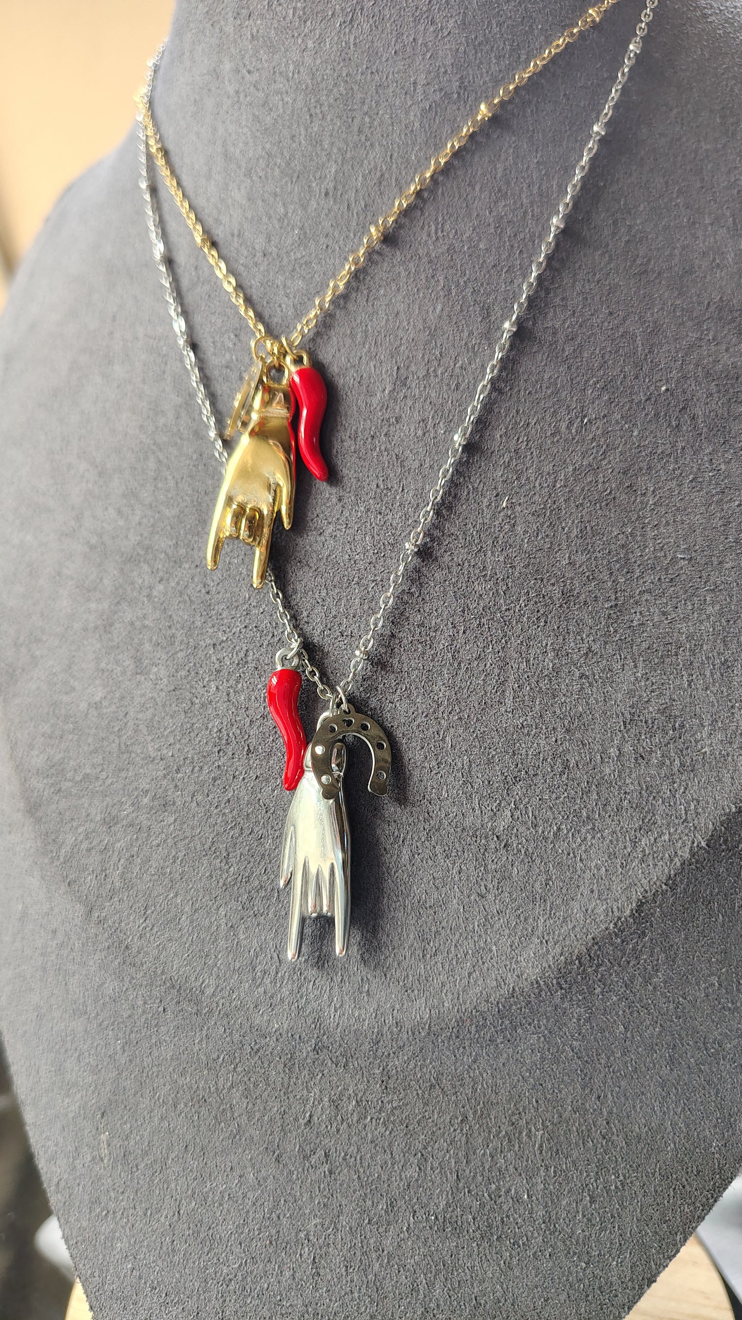 Collana in Acciaio Inossidabile Multicharms Portafortuna | Nuara Bijoux