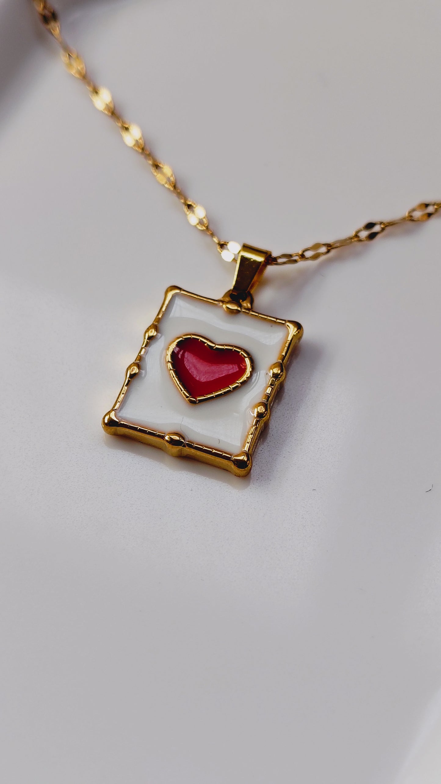 Collana Cuore Rosso Smaltato in Acciaio Inossidabile | Nuara Bijoux