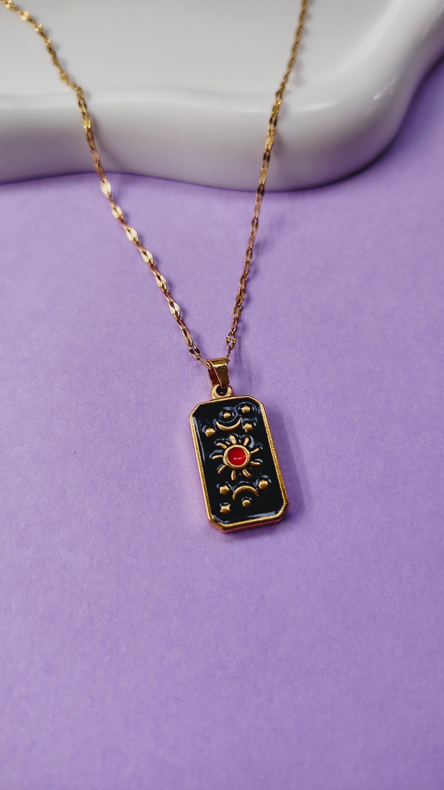 Collana Sole Mistico smaltata in Acciaio Inossidabile | Nuara Bijoux