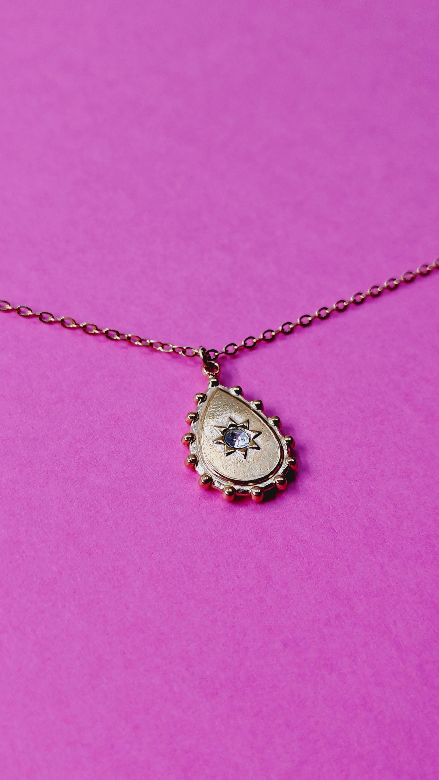 Collana Goccia con Stella e Punto Luce in Acciaio Inossidabile | Nuara Bijoux