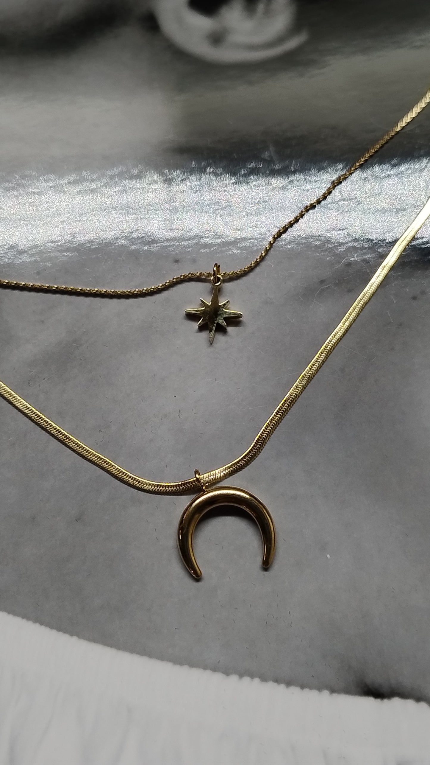 Collana Doppia Catena Stella e Mezzaluna in Acciaio | Nuara Bijoux