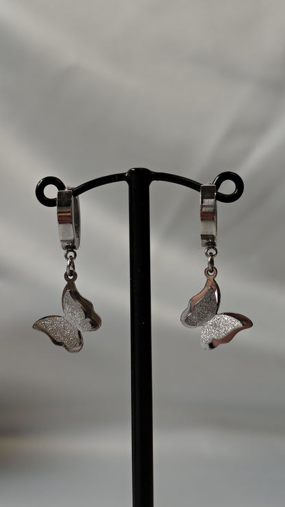 Orecchini Pendenti Farfalla in acciaio inossidabile | Nuara Bijoux