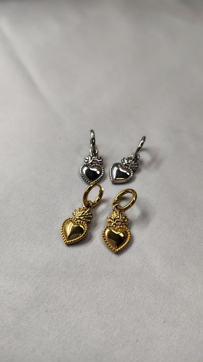 Orecchini Pendenti Sacro Cuore in acciaio inossidabile | Nuara Bijoux