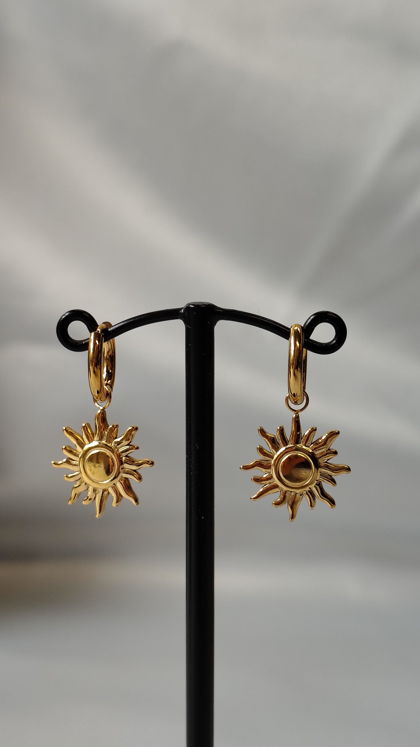 Orecchini Pendenti Sole in acciaio inossidabile | Nuara Bijoux