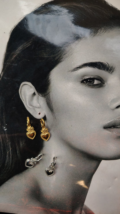 Orecchini Pendenti Sacro Cuore in acciaio inossidabile | Nuara Bijoux