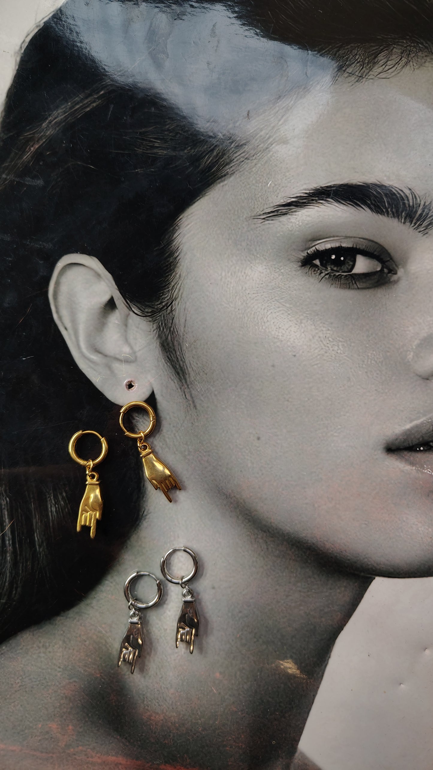 Orecchini Pendenti Dita Corna in acciaio inossidabile | Nuara Bijoux