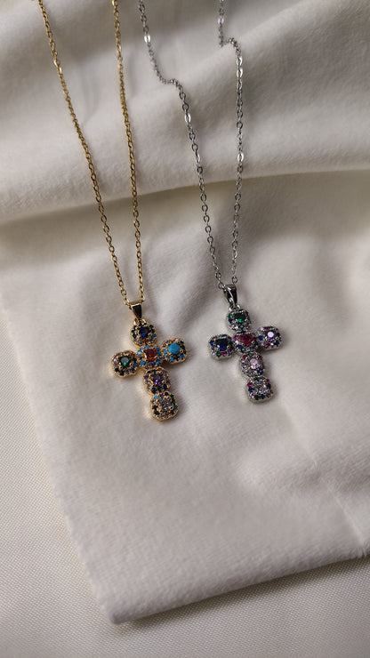 Collana con croce gioiello multicolor