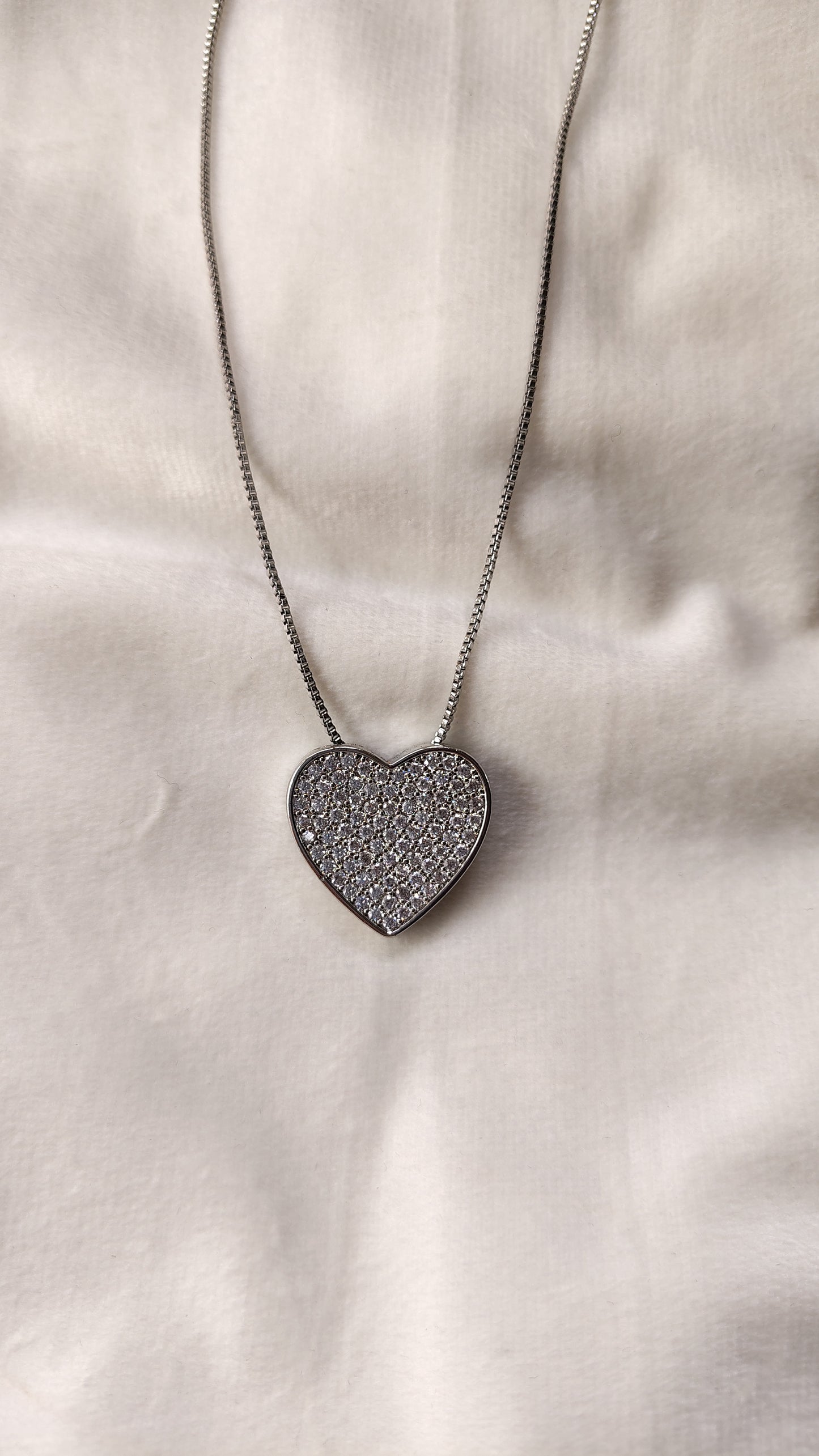 Collana Cuore Pavé Brillante in Acciaio Inossidabile | Nuara Bijoux