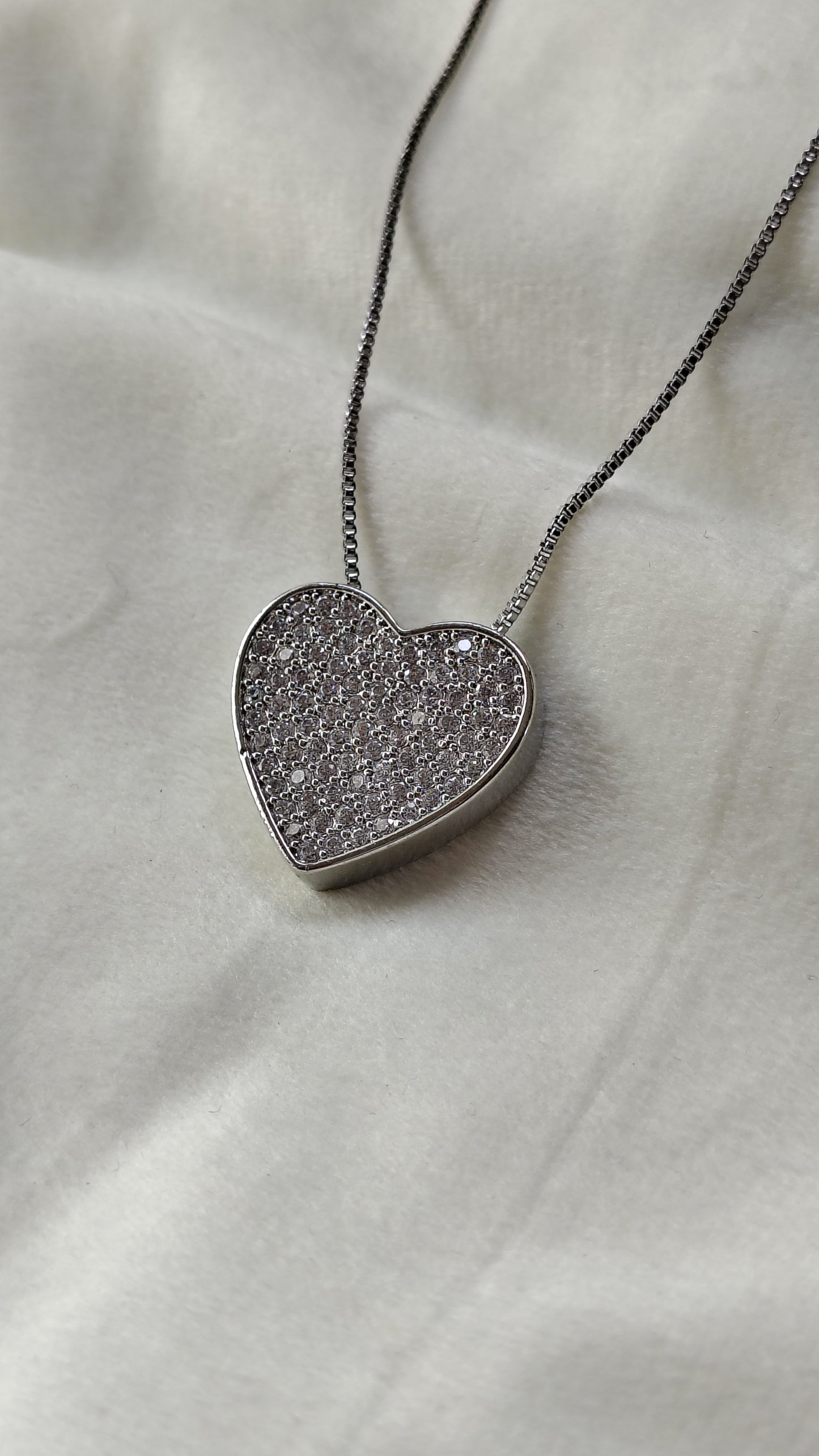 Collana Cuore Pavé Brillante in Acciaio Inossidabile | Nuara Bijoux