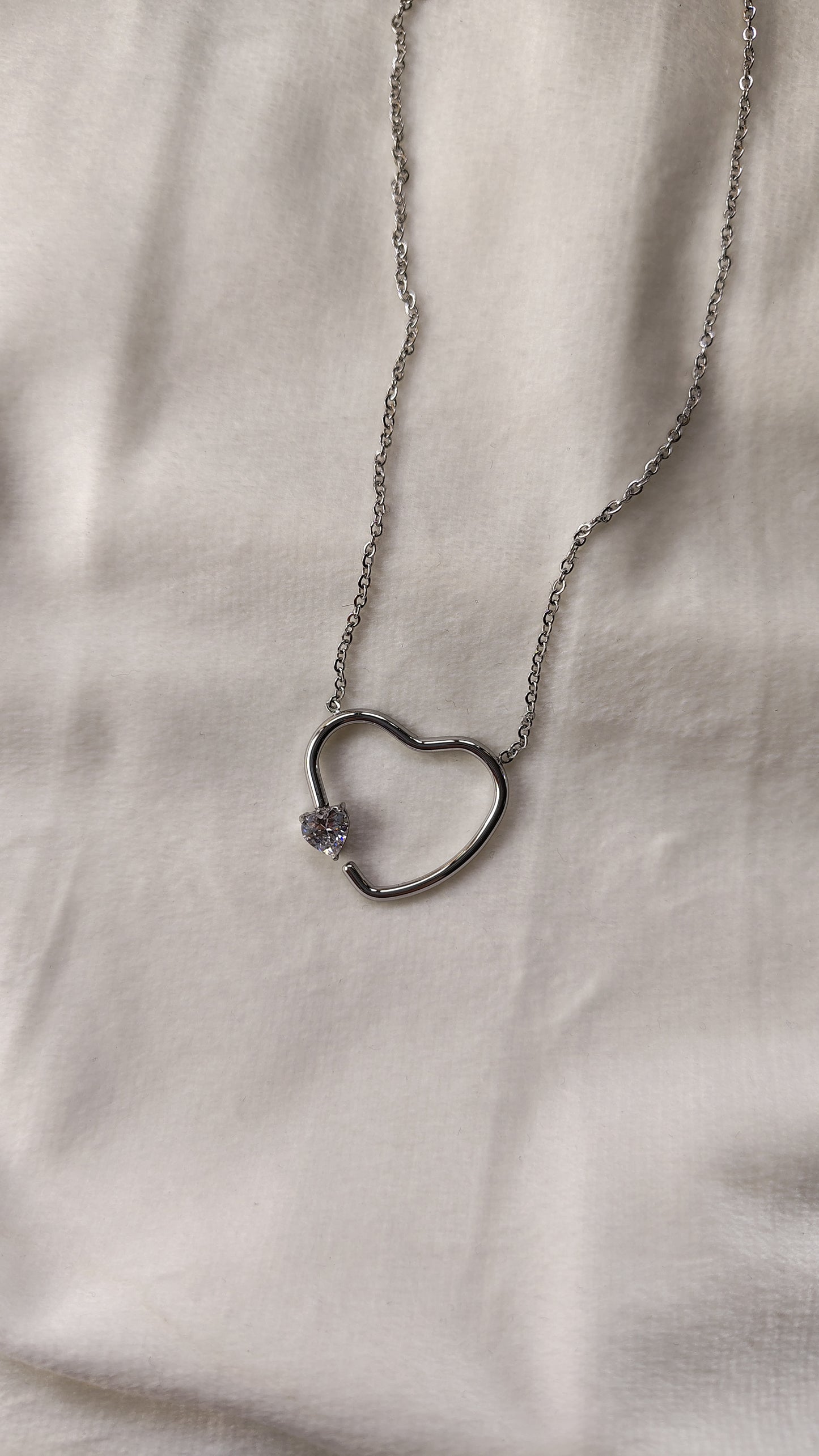 Collana Cuore con Punto Luce in Acciaio Inossidabile | Nuara Bijoux