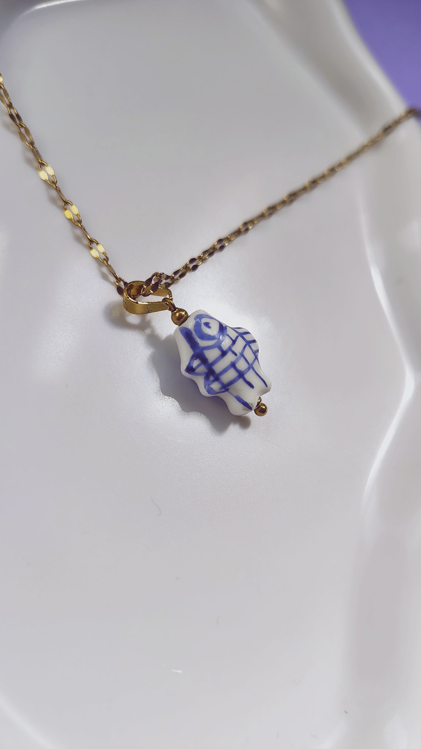 Collana pesciolino in ceramica e acciaio inossidabile | Nuara Bijoux