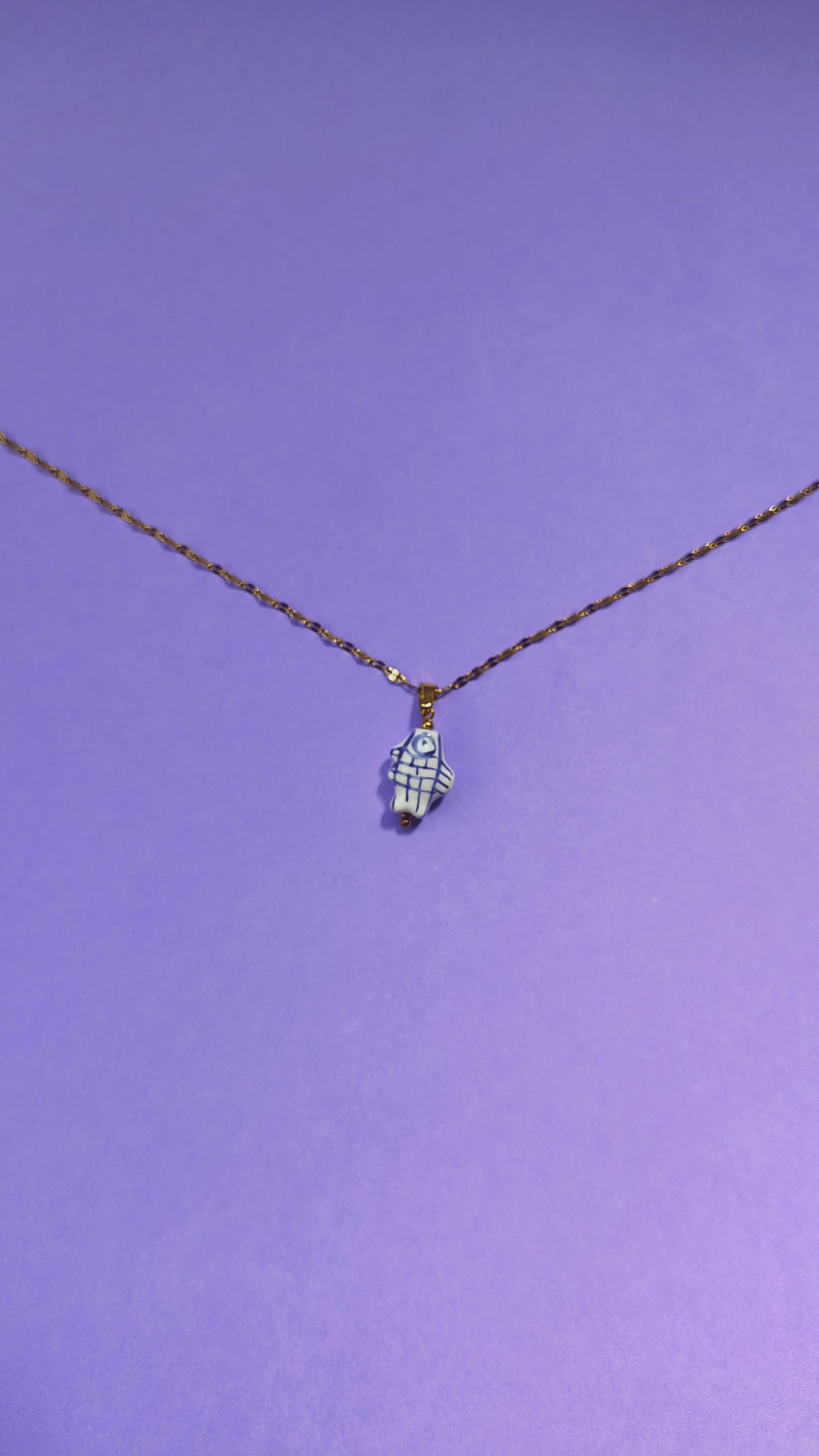 Collana pesciolino in ceramica e acciaio inossidabile | Nuara Bijoux