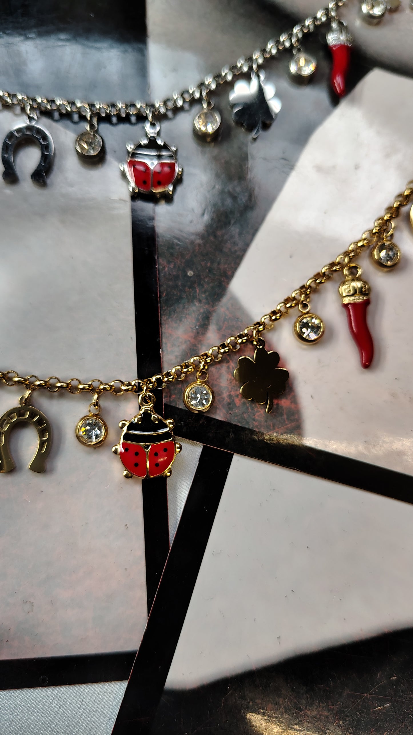 Collana multicharms portafortuna