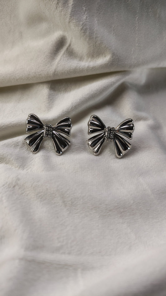 Orecchini Lobo Fiocco con Cristalli in Acciaio Inossidabile | Nuara Bijoux