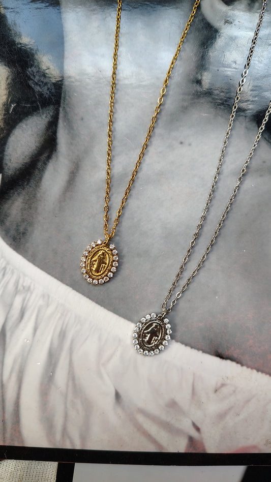 Collana in Acciaio Inossidabile con Madonnina di Guadalupe| Nuara Bijoux