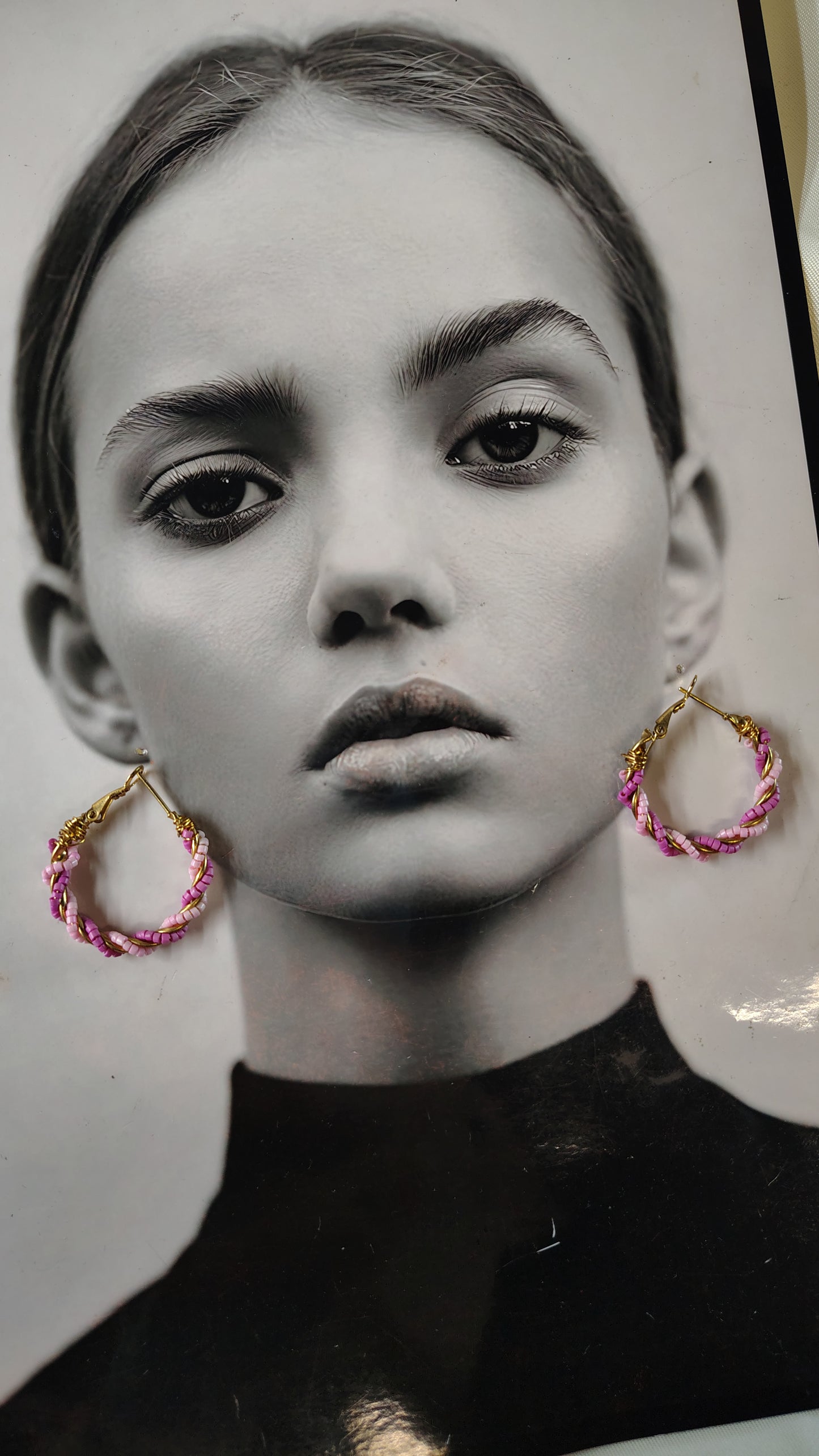 Orecchini a Cerchio Intrecciati Multicolor in Acciaio Inossidabile | Nuara Bijoux