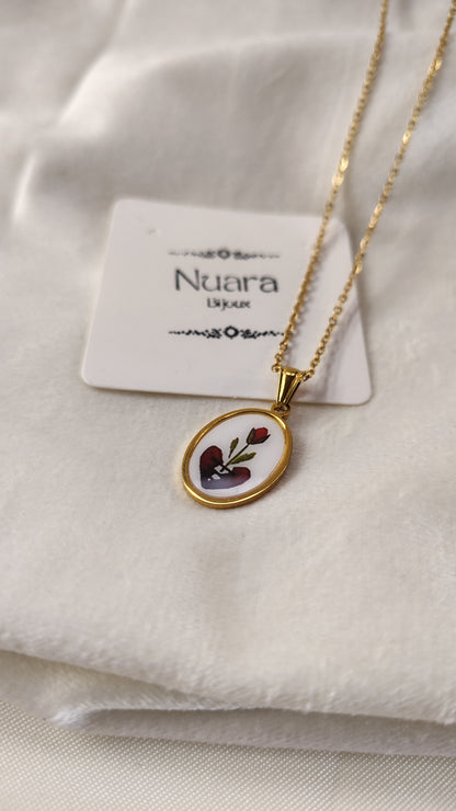 Collana con rosa nel cuore
