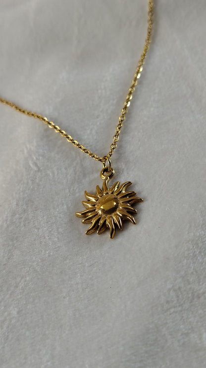 Collana con sole